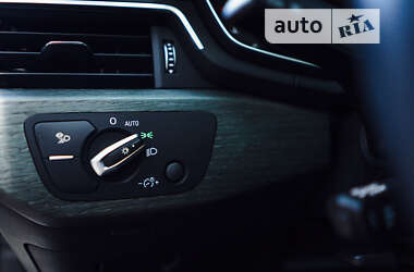 Седан Audi A4 2018 в 
