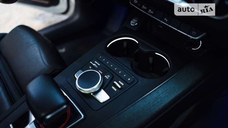 Седан Audi A4 2018 в Львове