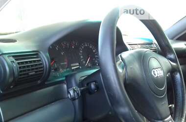 Универсал Audi A4 1998 в Киеве
