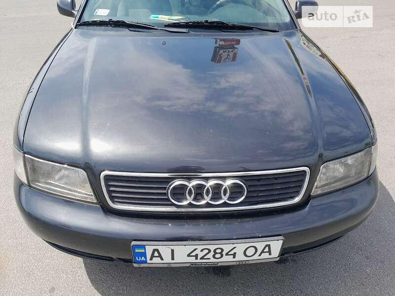 Универсал Audi A4 1998 в Киеве