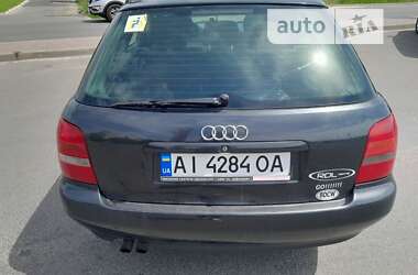 Универсал Audi A4 1998 в Киеве