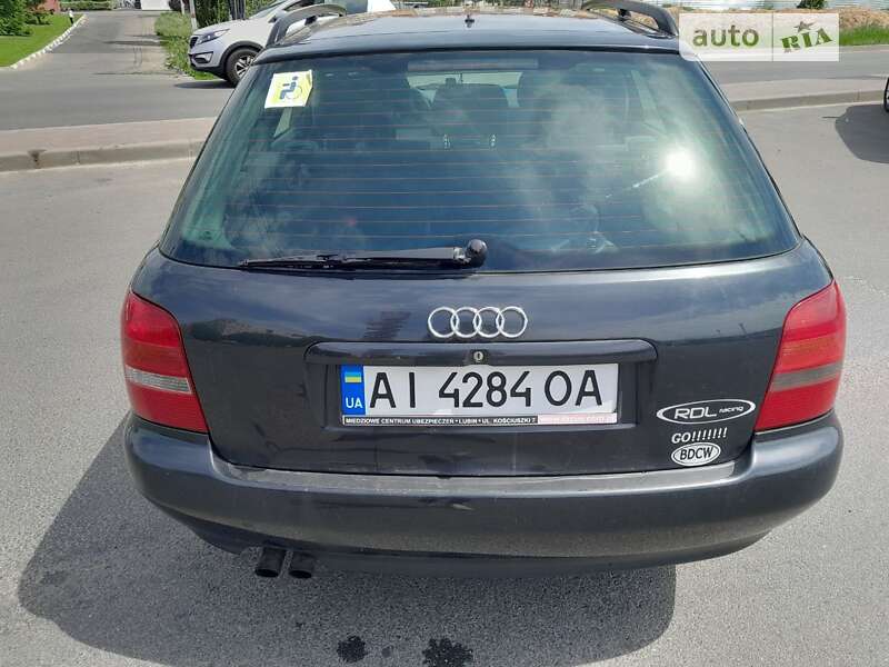 Универсал Audi A4 1998 в Киеве