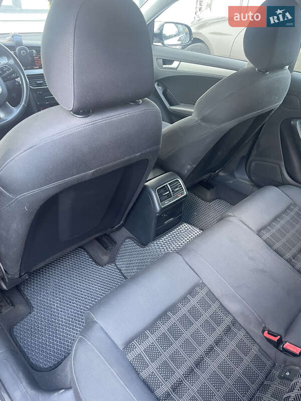 Универсал Audi A4 2010 в Киеве