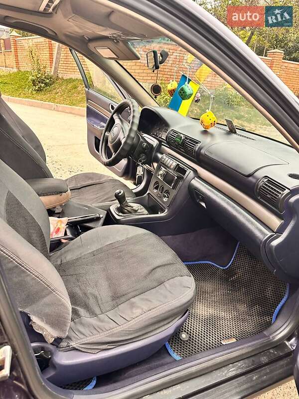Универсал Audi A4 1998 в Луцке