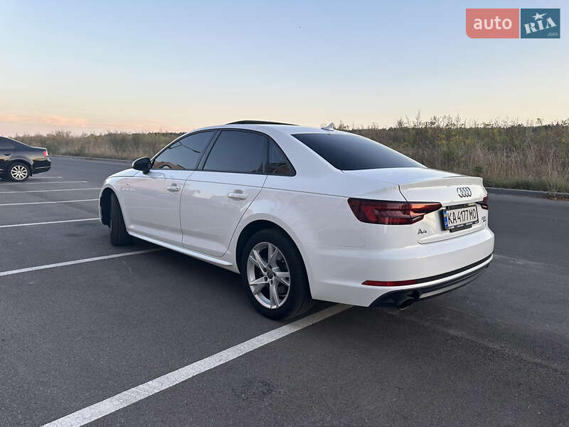 Седан Audi A4 2018 в Виннице