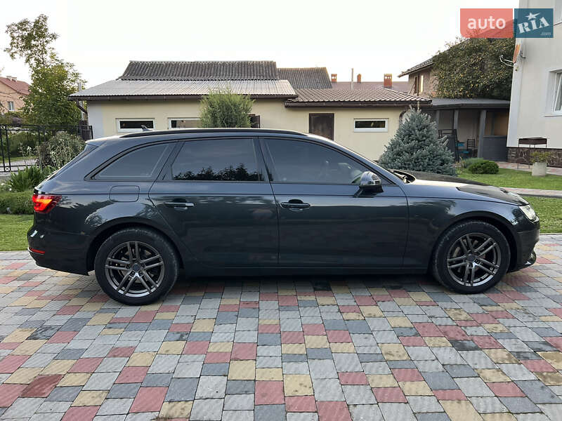 Універсал Audi A4 2018 в Львові