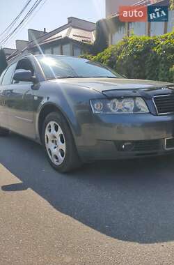 Универсал Audi A4 2001 в 