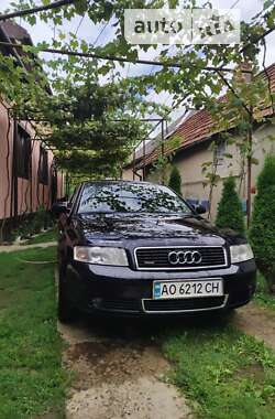 Седан Audi A4 2002 в Ужгороде