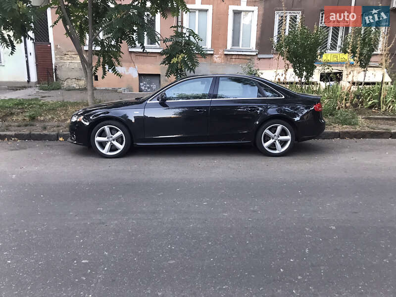 Седан Audi A4 2011 в Одессе