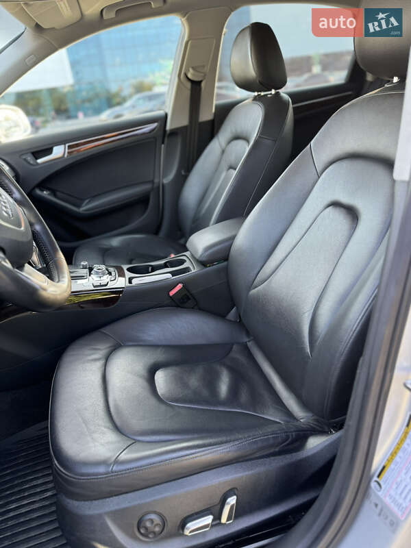 Седан Audi A4 2013 в Одессе