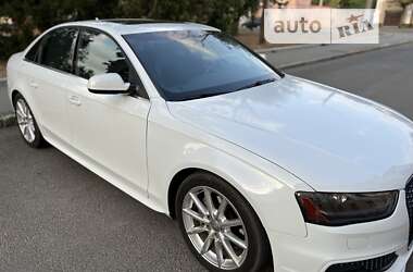 Седан Audi A4 2013 в Харкові