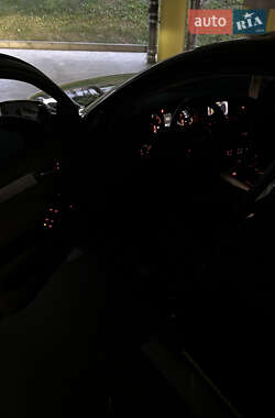 Седан Audi A4 2011 в Львове
