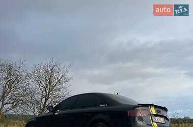 Седан Audi A4 2011 в Львове
