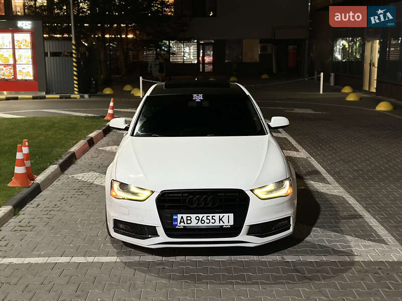 Седан Audi A4 2014 в Вінниці