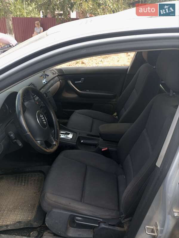 Универсал Audi A4 2002 в Немирове