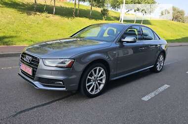 Седан Audi A4 2014 в Киеве