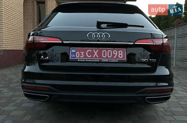 Универсал Audi A4 2019 в 