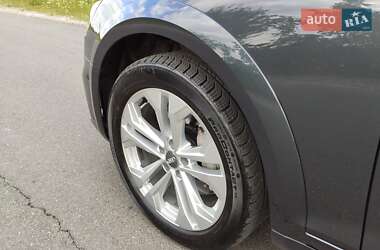 Универсал Audi A4 2019 в 