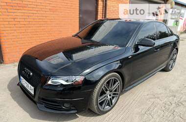 Седан Audi A4 2010 в Днепре