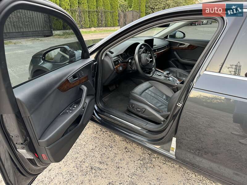 Седан Audi A4 2018 в Львове