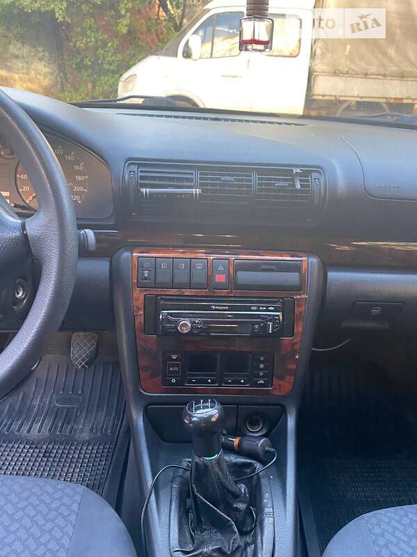 Універсал Audi A4 1997 в Івано-Франківську