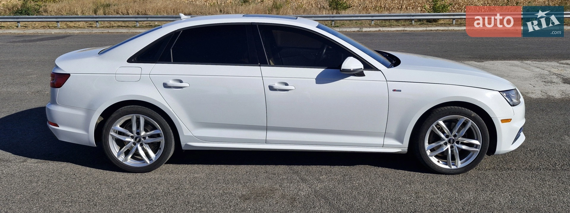 2017 Audi A4 - мініатюра 8