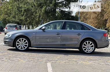 Седан Audi A4 2014 в Луцьку