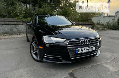 Седан Audi A4 2015 в Киеве