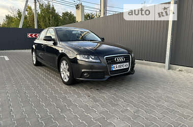 Седан Audi A4 2011 в Киеве