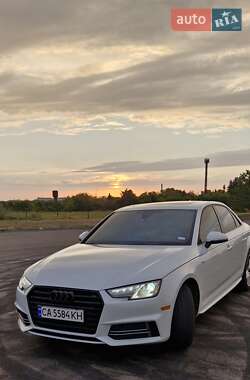 Седан Audi A4 2017 в 