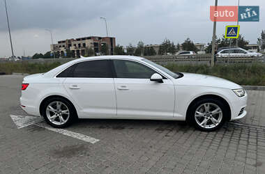 Седан Audi A4 2016 в 