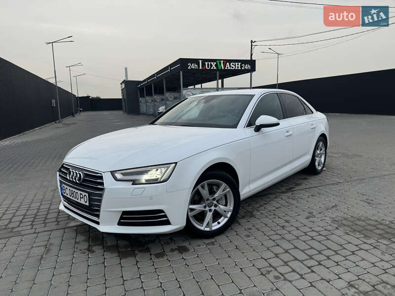 Седан Audi A4 2016 в Львове
