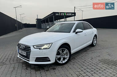 Седан Audi A4 2016 в 