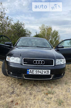 Седан Audi A4 2003 в Петриковке