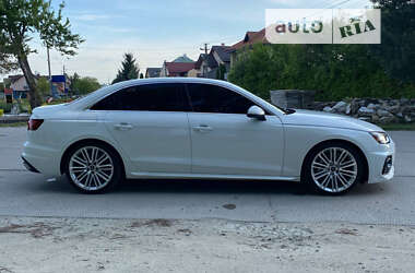 Седан Audi A4 2021 в Львові