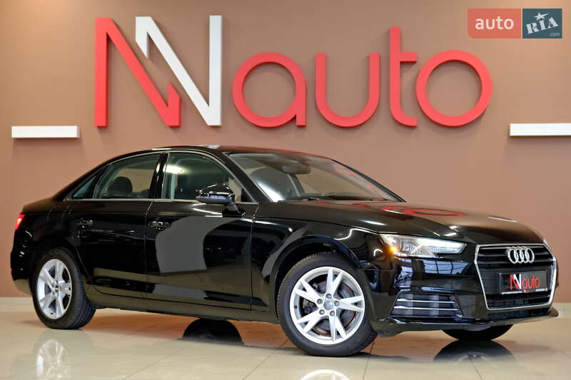 Седан Audi A4 2017 в Одесі