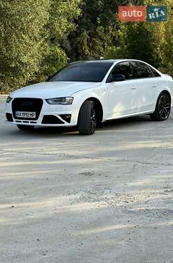 Седан Audi A4 2014 в 