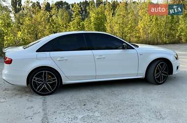 Седан Audi A4 2014 в 