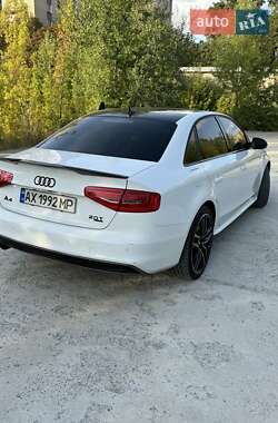 Седан Audi A4 2014 в 