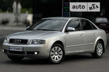 Седан Audi A4 2003 в Днепре