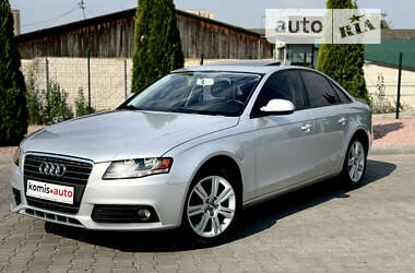 Седан Audi A4 2010 в Виннице