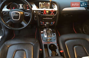 Седан Audi A4 2011 в Самборі