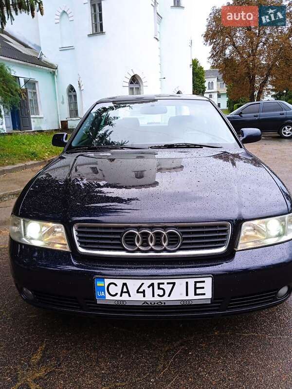 Седан Audi A4 2000 в Корсуне-Шевченковском фото 4 Седан Audi A4 2000 в Корсуне-Шевченковском