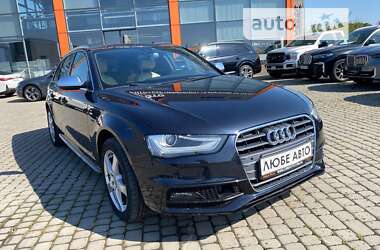 Универсал Audi A4 2015 в Львове