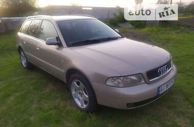 Универсал Audi A4 2000 в Обухове