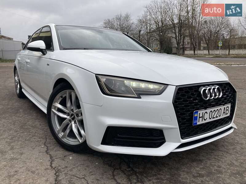 Седан Audi A4 2016 в Львові