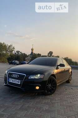 Седан Audi A4 2011 в Кременці