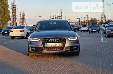 Седан Audi A4 2013 в Львові