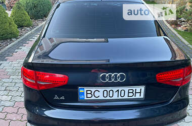 Седан Audi A4 2014 в Львові