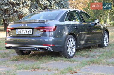 Седан Audi A4 2019 в 